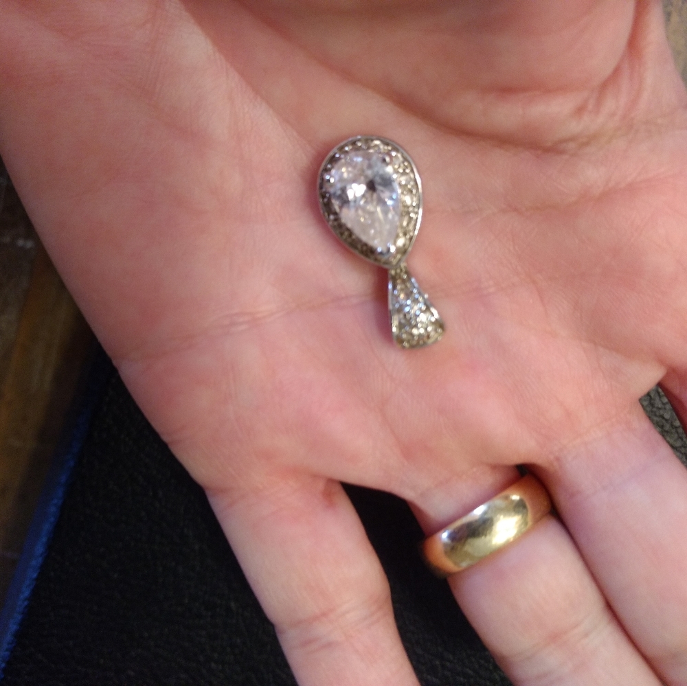 Pendant - Picture 3 of 3